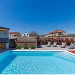 بيت للعطل House Eric&paolo By Interhome بولا