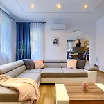 House Eric&paolo By Interhome بيت للعطل